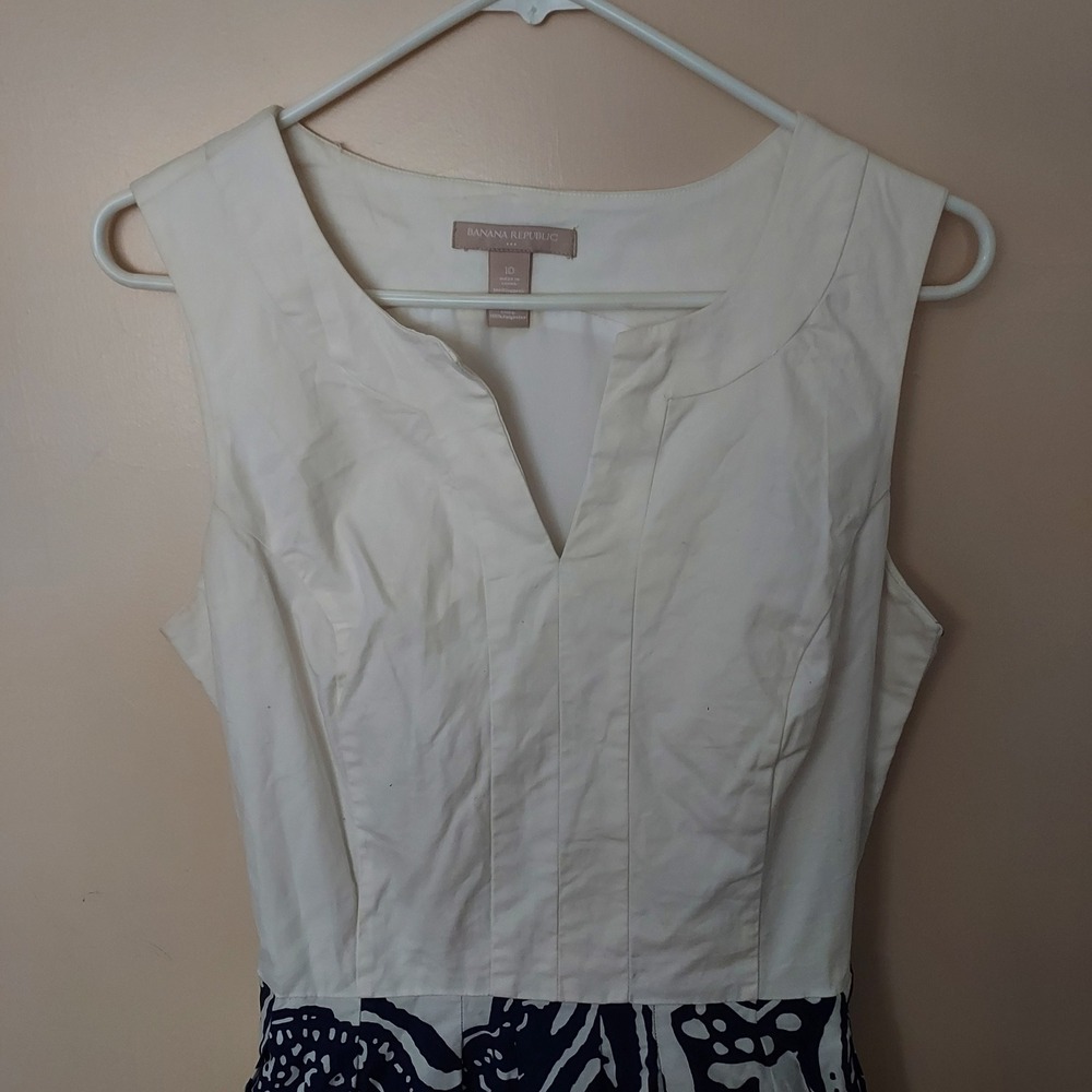 Banana Republic Sz 10 Dress White Blue Paisley Sleeveless‎ Career Party